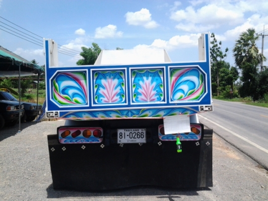 ขาย6ล้อดั้มสวยๆคับ ทำสีใหม่ทั้งคัน สวยจัด แอร์หนาว พาวเวอร์ พร้อมใช้สุดๆคับ