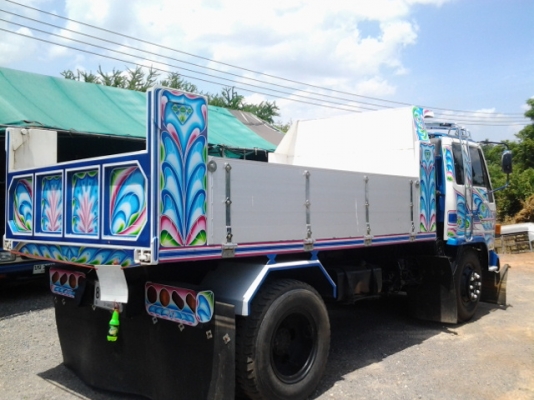 ขาย6ล้อดั้มสวยๆคับ ทำสีใหม่ทั้งคัน สวยจัด แอร์หนาว พาวเวอร์ พร้อมใช้สุดๆคับ