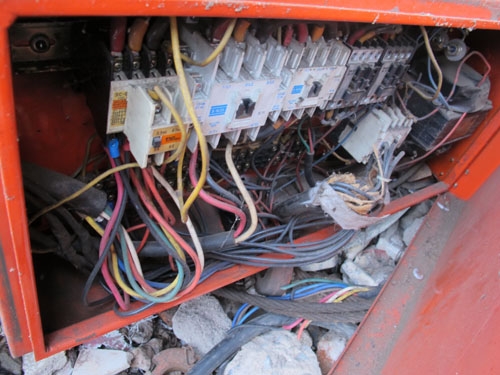 ขายรอกเครนไฟฟ้า5ตันพร้อมรางเลื่อนยาว12เมตรพร้อมใช้