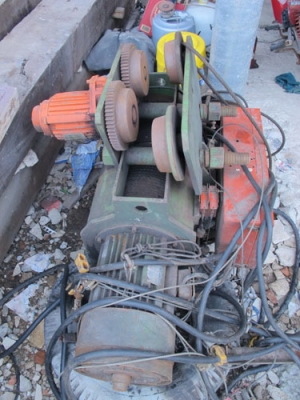 ขายรอกเครนไฟฟ้า5ตันพร้อมรางเลื่อนยาว12เมตรพร้อมใช้