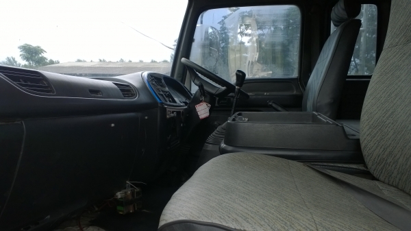 10ล้อดั้ม270แรงISUZU FXZ23ืNZPFรถห้างแท้ ปี*40 มีระบบลาก...สวยเดิมๆ(ยังไม่ล้างให้สะอาด)