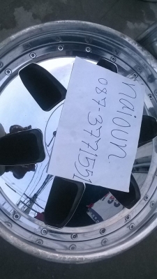 ล้อแม๊ก 18 โครเมี่ยมญี่ปุ่น.กว้าง8.5 ใส่โตโยต้า/