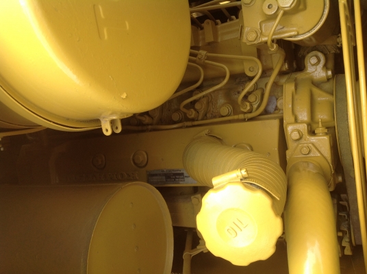 ขายรถแทรคเตอร์  KOMATSU D37P-5ปรับสภาพใหม่ พร้อมใช้งาน