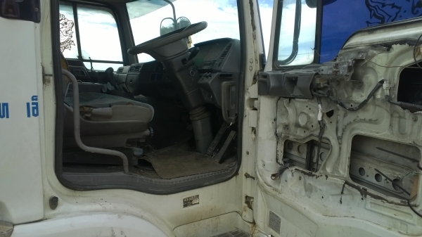 10ล้อหัวลาก2เพลา320แรงHINO หัวโปรเฟีย..เครื่องP11C น็อตเพลาล้อ10ตัว... 10ล้อหัวลาก2เพลา320แรงHINO หัวโปรเฟีย..เครื่องP11C น็อตเพลาล้อ10ตัว...