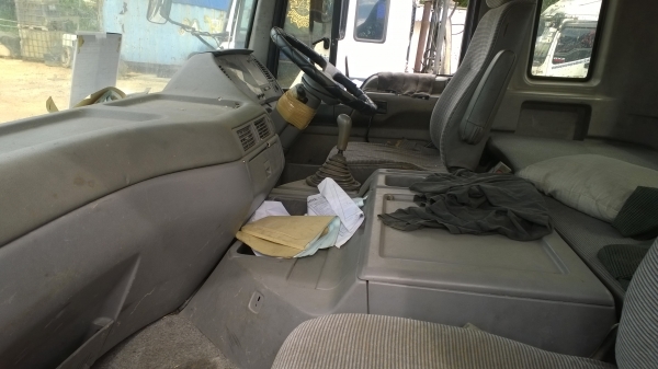 10ล้อหัวลาก2เพลา320แรงHINO หัวโปรเฟีย..เครื่องP11C น็อตเพลาล้อ10ตัว... 10ล้อหัวลาก2เพลา320แรงHINO หัวโปรเฟีย..เครื่องP11C น็อตเพลาล้อ10ตัว...