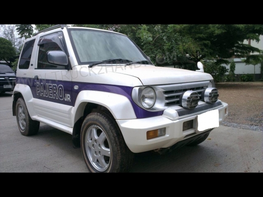 Mitsubishi Pajero JR