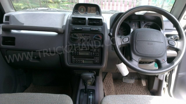 Mitsubishi Pajero JR