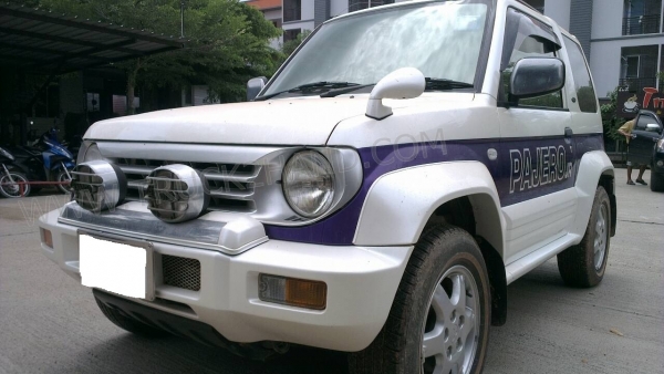 Mitsubishi Pajero JR