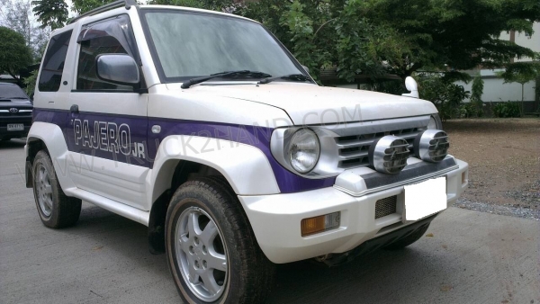Mitsubishi Pajero JR