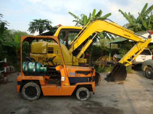 +++ ขายรถลาก TOYOTA  เครื่องยนต์เบนซิน +แก๊ส (ติดตั้งแล้ว)  เครื่อง 5K  เกียร์ธรรมดา  พวงมาลัยเพาวเวอร์  *** รถพร้อมใช้  รายละเอียด ราคา คุยได้ครับ โทร. 081-659-7598 ***