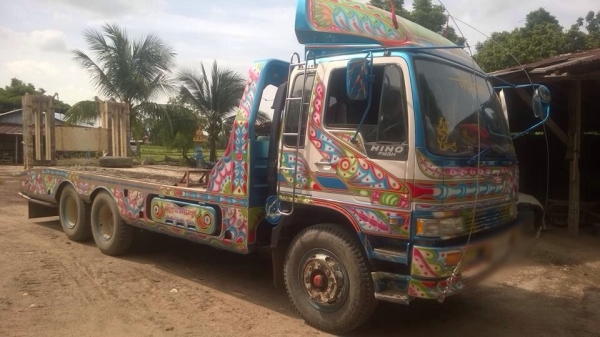 ขายรถสิบล้อเทเลอร์ HINO 3H เครื่องเดิม HO7C 195 แรง เกียร์ HO 2 เพลา มีสโลด์ ทะเบียนพร้อม