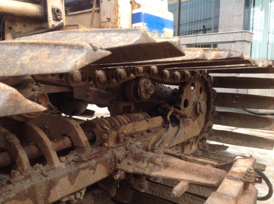 ขาย รถแทรคเตอร์ KOMATSUรุ่นD20PLL-5