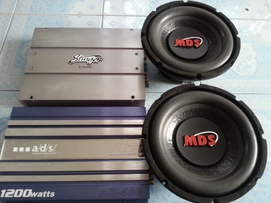 เครื่องเสียง 1 ชุด