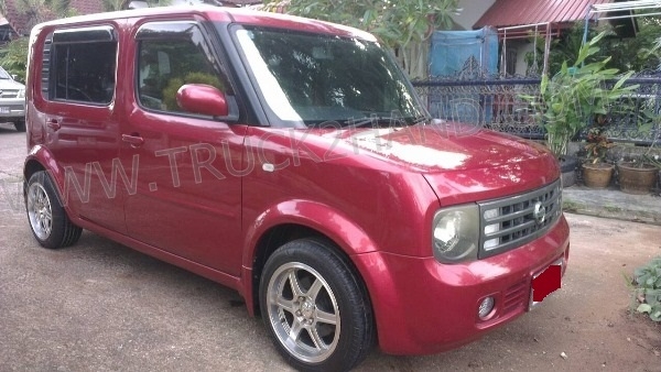 NISSAN  ปี 2553 นั่งสองตอน