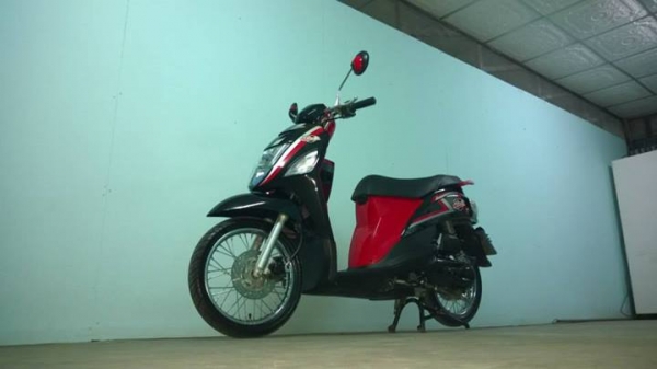 ส่งฟรี LET 2013 วิ่งแค่ 7000 สภาพสวยกริ๊บ ขายถูกๆ ราคาต่อรองได้