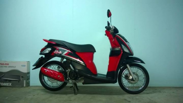 ส่งฟรี LET 2013 วิ่งแค่ 7000 สภาพสวยกริ๊บ ขายถูกๆ ราคาต่อรองได้