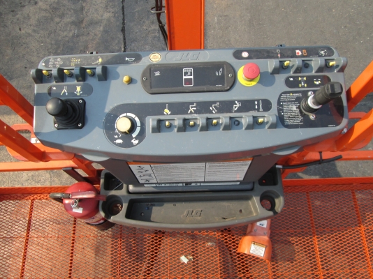 ขายรถกระเช้า JLG (มือสอง) บูมหักศอก รุ่น 800A !!แบรนด์อเมริกา!!