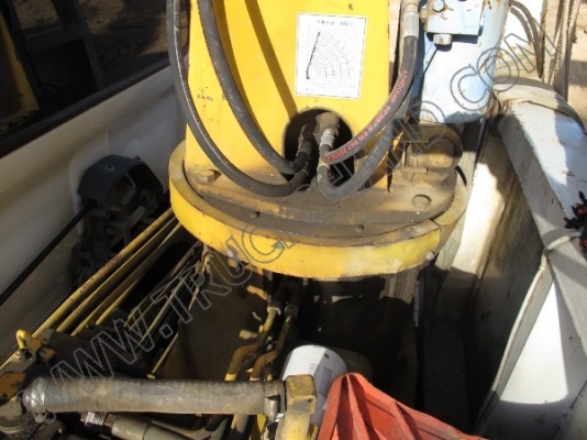 รถบรรทุก 6ล้อ HINO MEGA FG ติดเครน 3ตัน