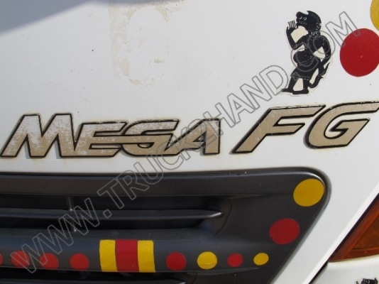 รถบรรทุก 6ล้อ HINO MEGA FG ติดเครน 3ตัน