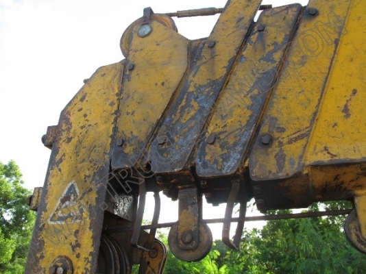 รถบรรทุก 6ล้อ HINO MEGA FG ติดเครน 3ตัน