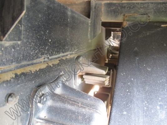 รถบรรทุก 6ล้อ HINO MEGA FG ติดเครน 3ตัน