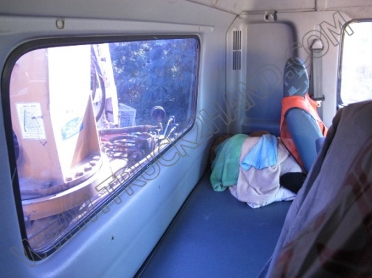 รถบรรทุก 6ล้อ HINO MEGA FG ติดเครน 3ตัน