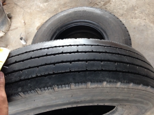 ยาง7.00-16 เรเดียลแบบมียางใน บริสโตนสวยๆ4เส้น ยาง7.00-16 เรเดียลแบบมียางใน บริสโตนสวยๆ4เส้น