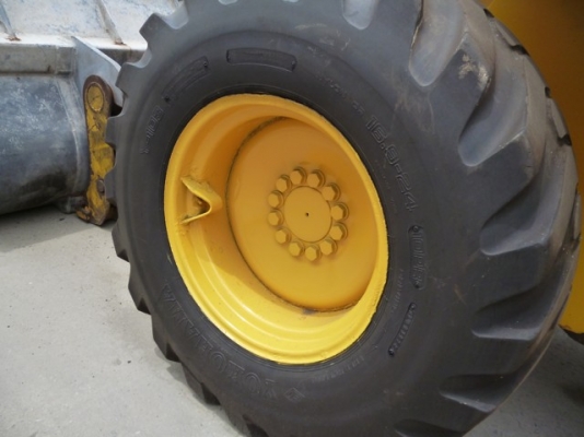 ขายรถตัก TCM L13-3 รถมือ 2 นำเข้าจากญี่ปุ่น