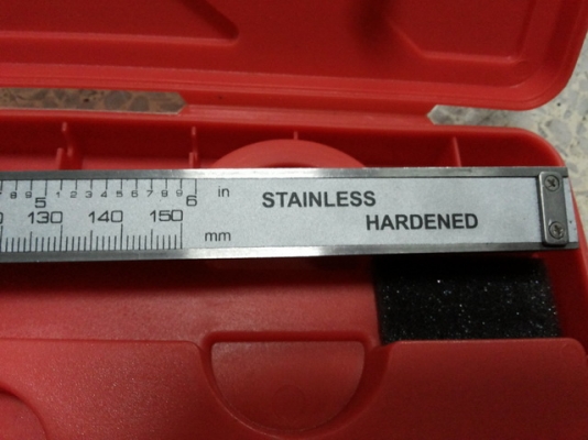 เวอร์เนียดิจิตอล 6 นิ้ว Stainless มี 1 ตัว