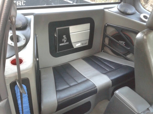 รถสวยพร้อมใช้ขายพร้อมเครื่องเสียงดูรถชัยนาท รถสวยพร้อมใช้ขายพร้อมเครื่องเสียงดูรถชัยนาท