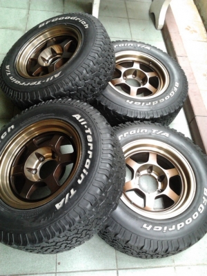 TE37x สวยๆ + BF All 245/70/16 ปี08 สภาพดี 1ชุด TE37x สวยๆ + BF All 245/70/16 ปี08 สภาพดี 1ชุด