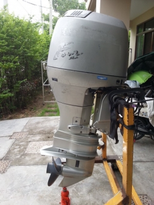 ขายเครื่องเรือ Honda 90 HP