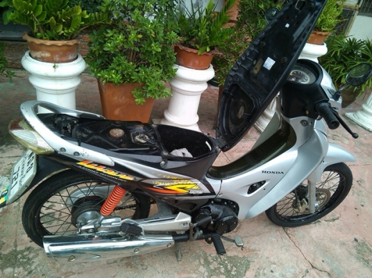 wave125r ปี47