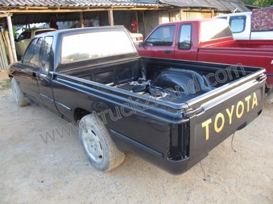 รถกระบะ TOYOTA สีดำ รถกระบะ TOYOTA สีดำ
