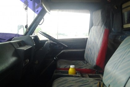 ISUZU NPR57L เครื่อง 4BC2 100 แรง มาลัยเพาเวอร์ ยาง825 หัวยกได้ ภาษีมีนา 57