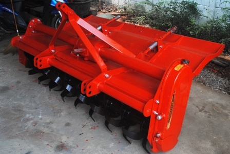 ขายโรตารีตราช้าง RX182F(1.8 ม.) สภาพพร้อมใช้งาน