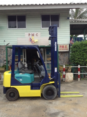 +++ ขายโฟล์คลิฟท์  KOMATSU  FG15-16 (รถนอกนำเข้า  3,500 ชม.)  ขนาด 1.5  ตัน  เครื่องยนต์เบนซิน  เสา 4.5 เมตร  เกียร์ธรรมดา  งา 1,070  มม.  ยางลม  *** สนใจรายละเอียด  ราคา  คุยได้ครับ โทร. 081-659-7598 ***