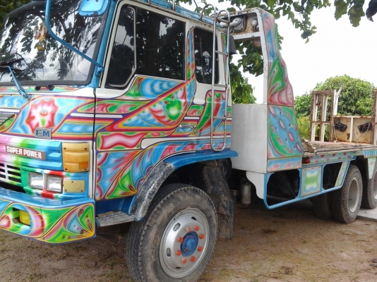 แยกขายรถเกี่ยว1,750,000 บาท รถย้าย 600,000 บาท