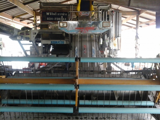 แยกขายรถเกี่ยว1,750,000 บาท รถย้าย 600,000 บาท