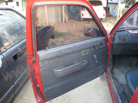 TOYOTA MIGHTY X สีแดง TOYOTA MIGHTY X สีแดง