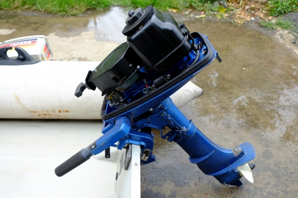 ขายเรือยางท้องไฟเบอร์ Avon ของอังกฤษครับ ขายเรือยางท้องไฟเบอร์ Avon ของอังกฤษครับ