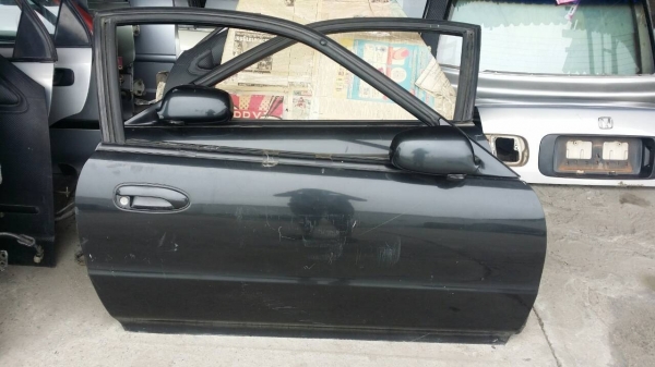 ขาย ประตู พีรูด ช้าย ขวา  พร้อมกระจกมองข้าง พับ ไฟฟ้า