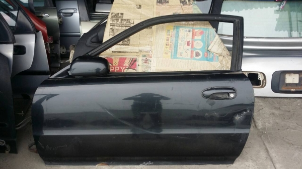 ขาย ประตู พีรูด ช้าย ขวา  พร้อมกระจกมองข้าง พับ ไฟฟ้า