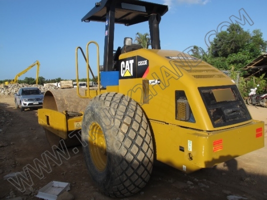 รถบดถนน CATERPILLAR รถบดถนน CATERPILLAR