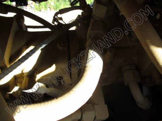 รถบดถนน CATERPILLAR รถบดถนน CATERPILLAR