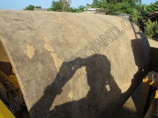 รถบดถนน CATERPILLAR รถบดถนน CATERPILLAR