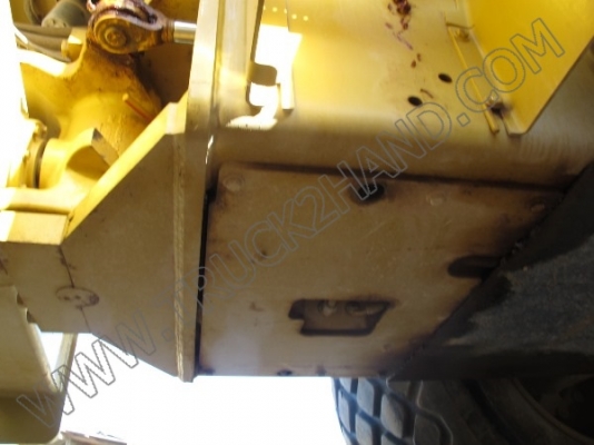 รถบดถนน CATERPILLAR รถบดถนน CATERPILLAR