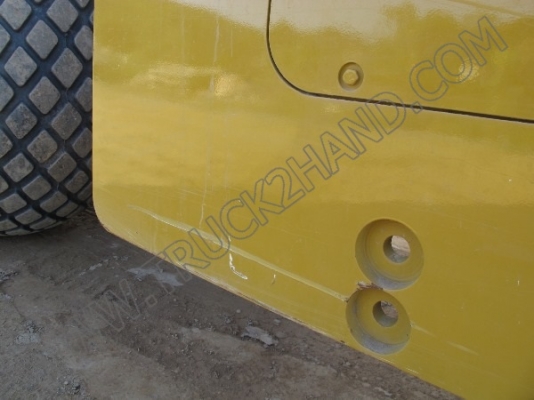 รถบดถนน CATERPILLAR รถบดถนน CATERPILLAR