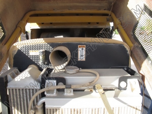 รถบดถนน CATERPILLAR รถบดถนน CATERPILLAR