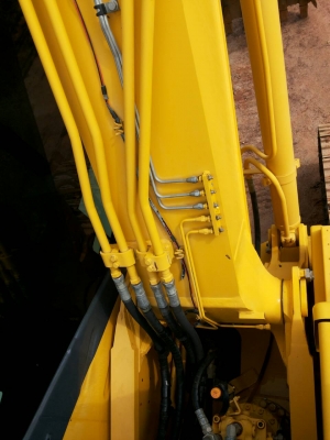 KOMATSU PC160LC-8 .ใช้งาน 6100ช.ม เอกสารชุดจด